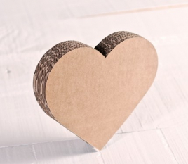 Corazón de cartón pequeño